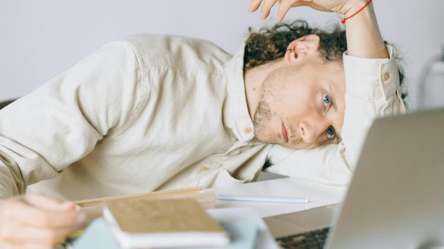 why your dry eye drops are not working, digital eye strain, computer strain, best eye doctor dr shibal bhartiya gurgaon